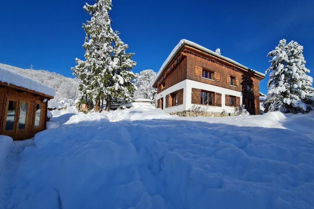 Вилла Entire Chalet Salamo 11 Plus 1 Les Arcs Paradiski Jacuzzi Бур-Сен-Морис Экстерьер фото